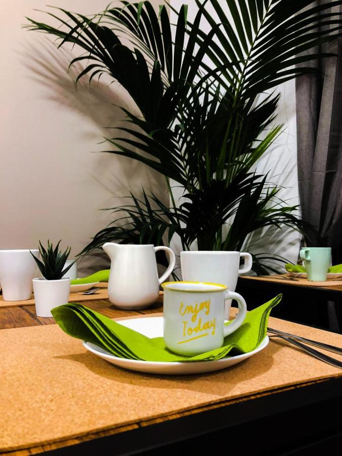 Bed and Breakfast Napoli Central Station Deluxe Екстер'єр фото