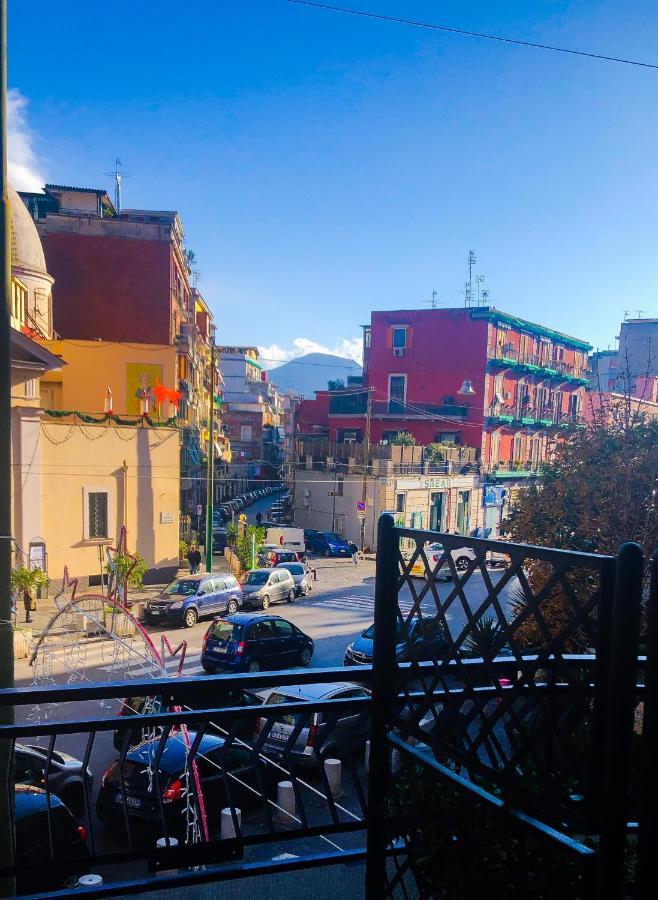 Bed and Breakfast Napoli Central Station Deluxe Екстер'єр фото